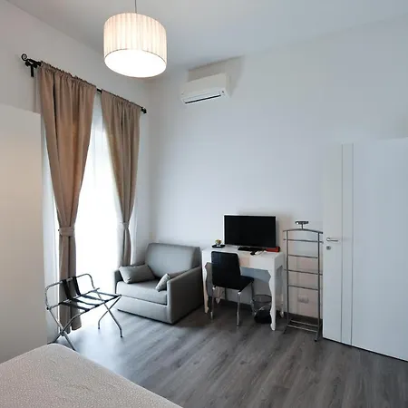 Le Fontane Di 3* Rom