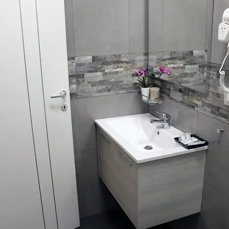 Le Fontane Di Gæstehus 3*